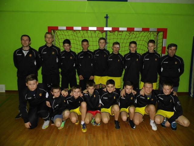 Okładka albumu Kadra trampkarzy U-15 Korony Jadów